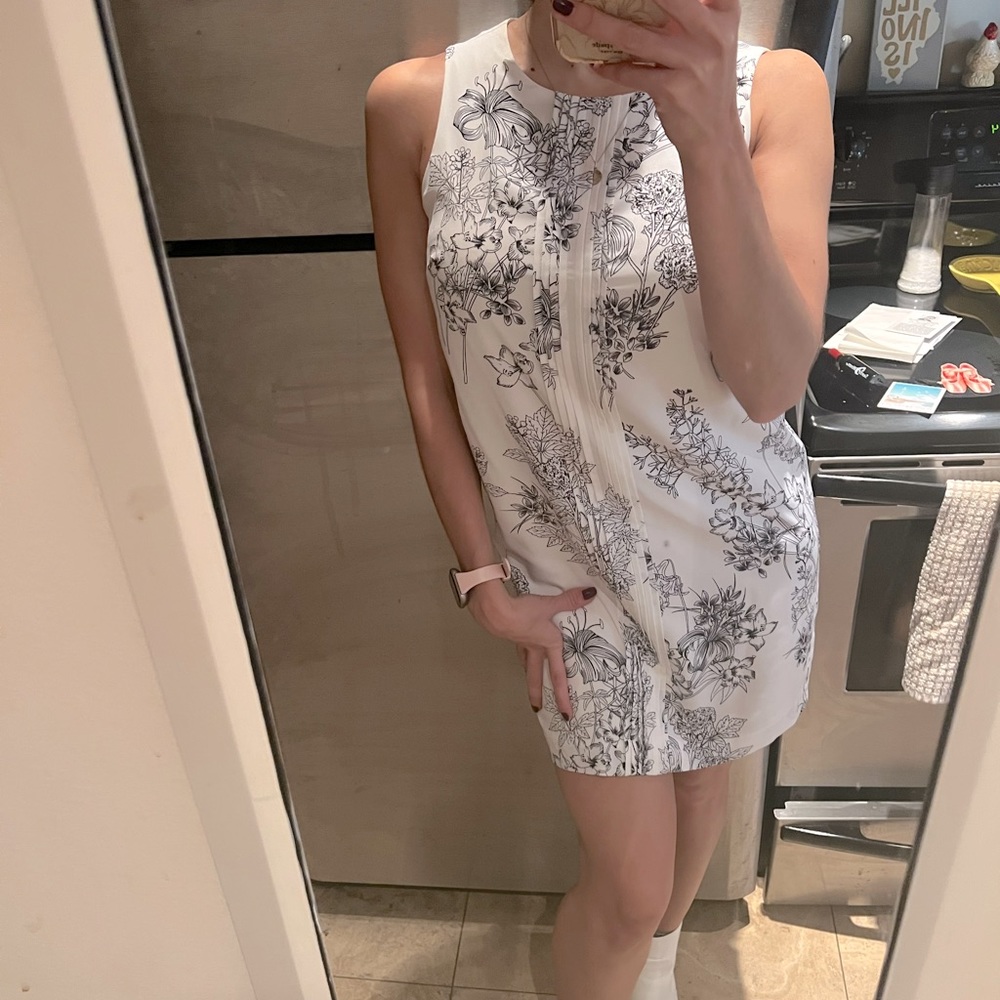 Banana republic white and black floral work dress